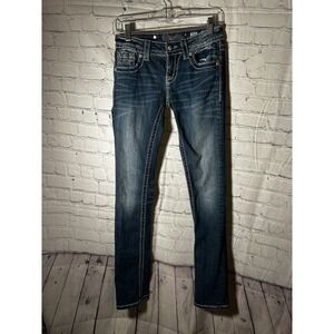 MISS ME SIGNATURE STRAIGHT LADIES JEANS SZ (25)  EUC AND VERY‎ GENTLY WORN